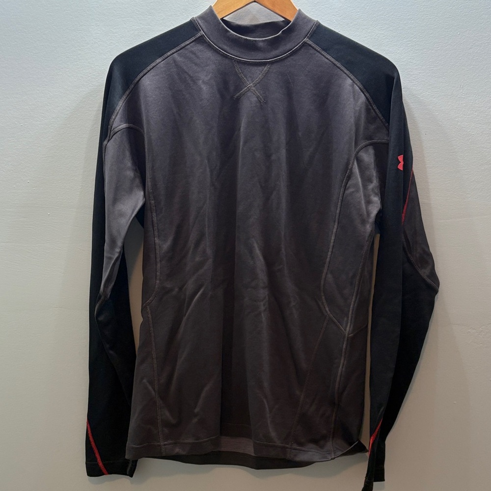 Under Armour Men's Black and Gray Long Sleeve Tee